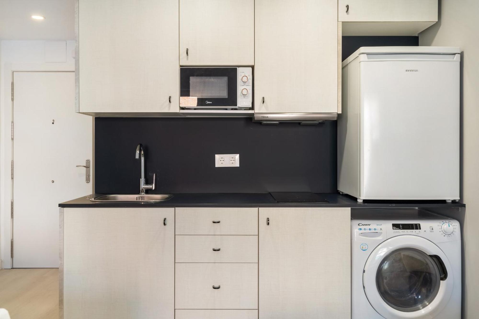 Madriver Apartamentos Reformados Con Parking Gratuito Exterior foto