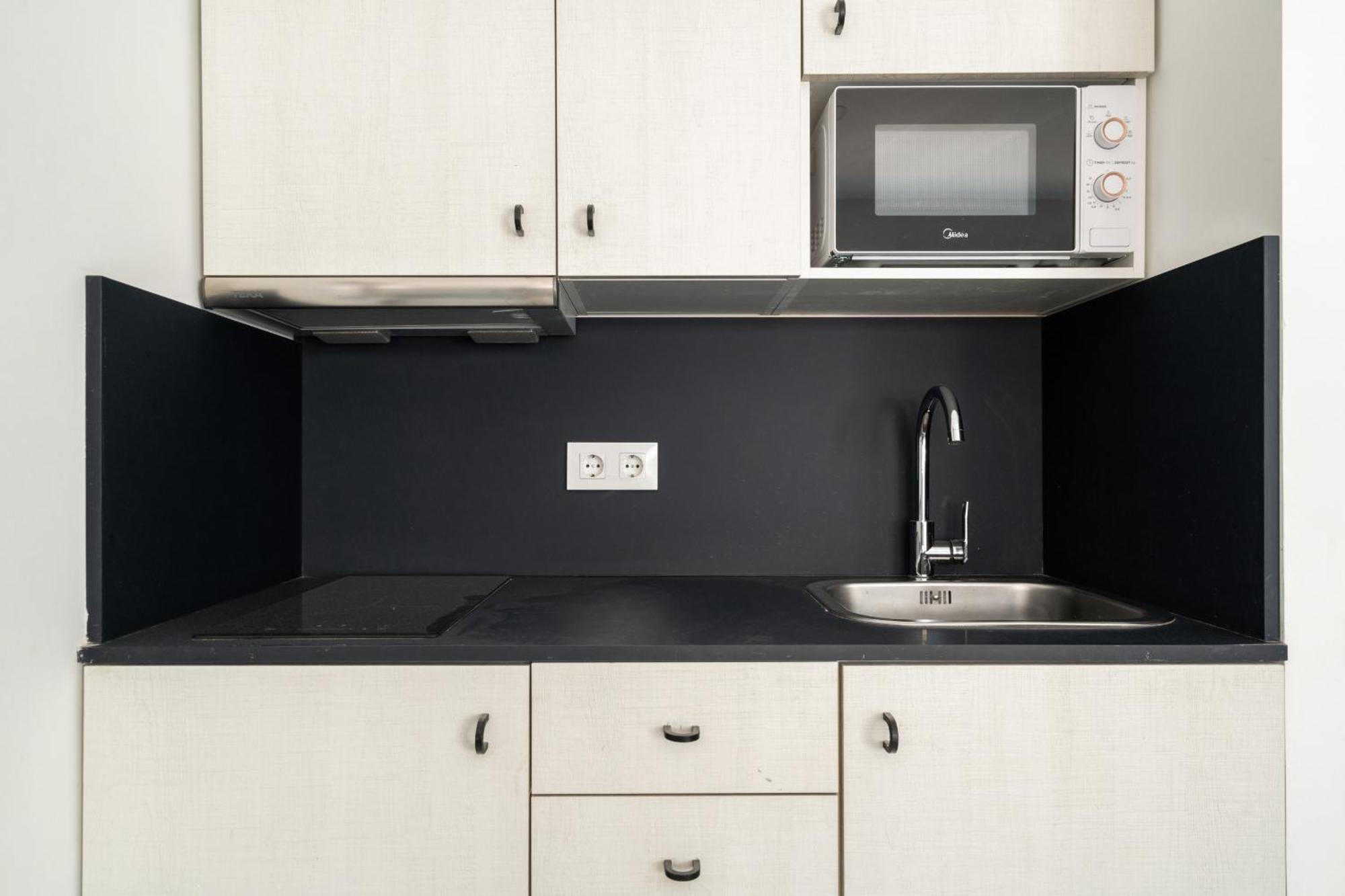 Madriver Apartamentos Reformados Con Parking Gratuito Exterior foto