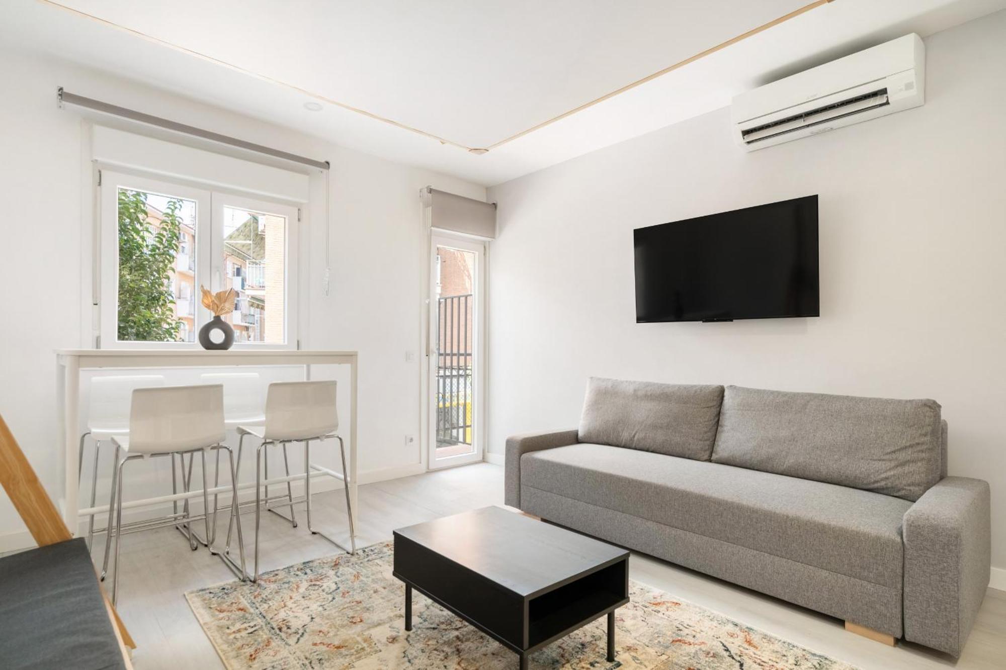 Madriver Apartamentos Reformados Con Parking Gratuito Exterior foto