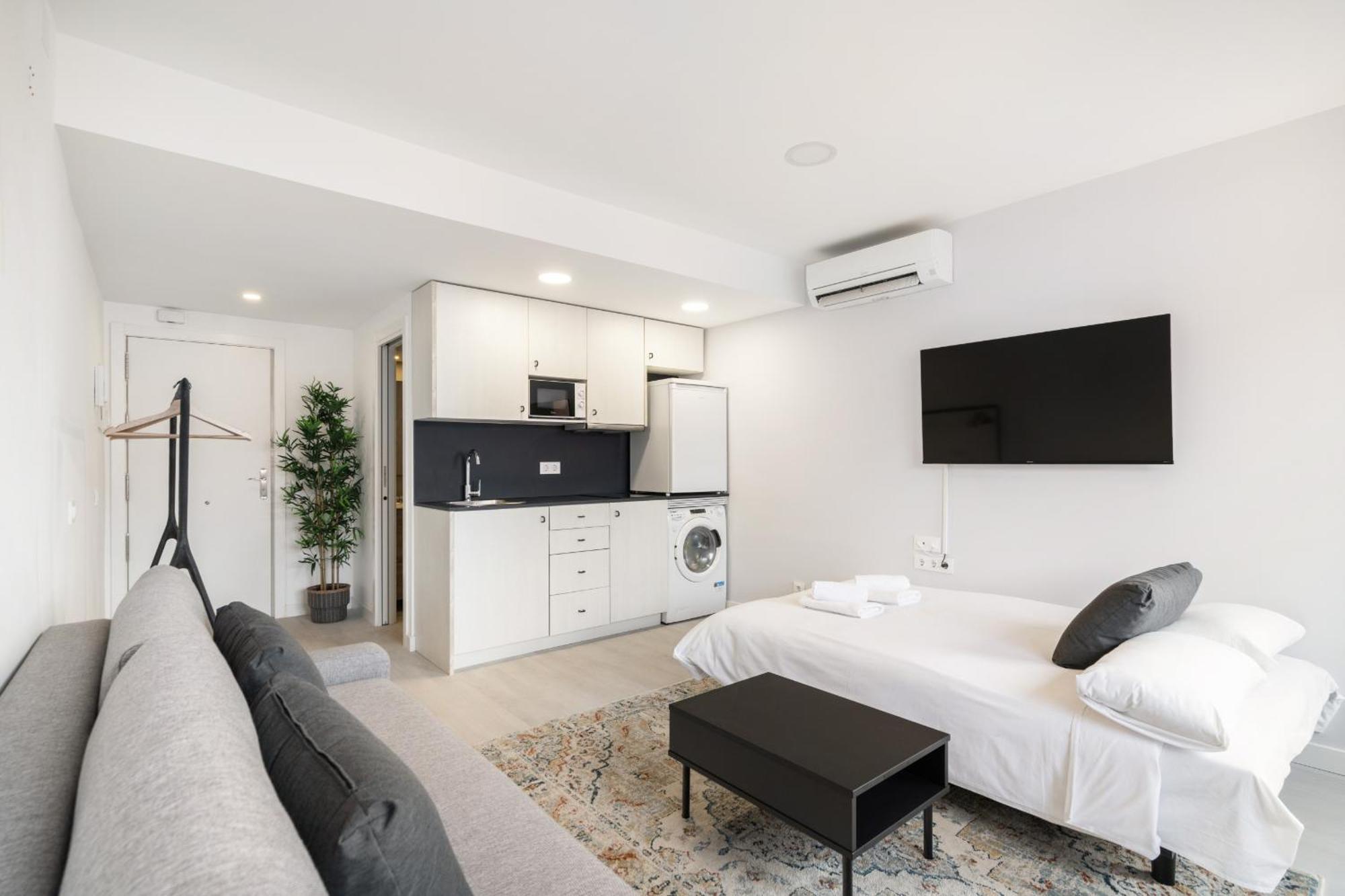 Madriver Apartamentos Reformados Con Parking Gratuito Exterior foto